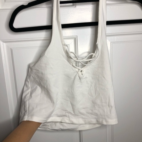 Express Crop Top - Picture 2 of 5